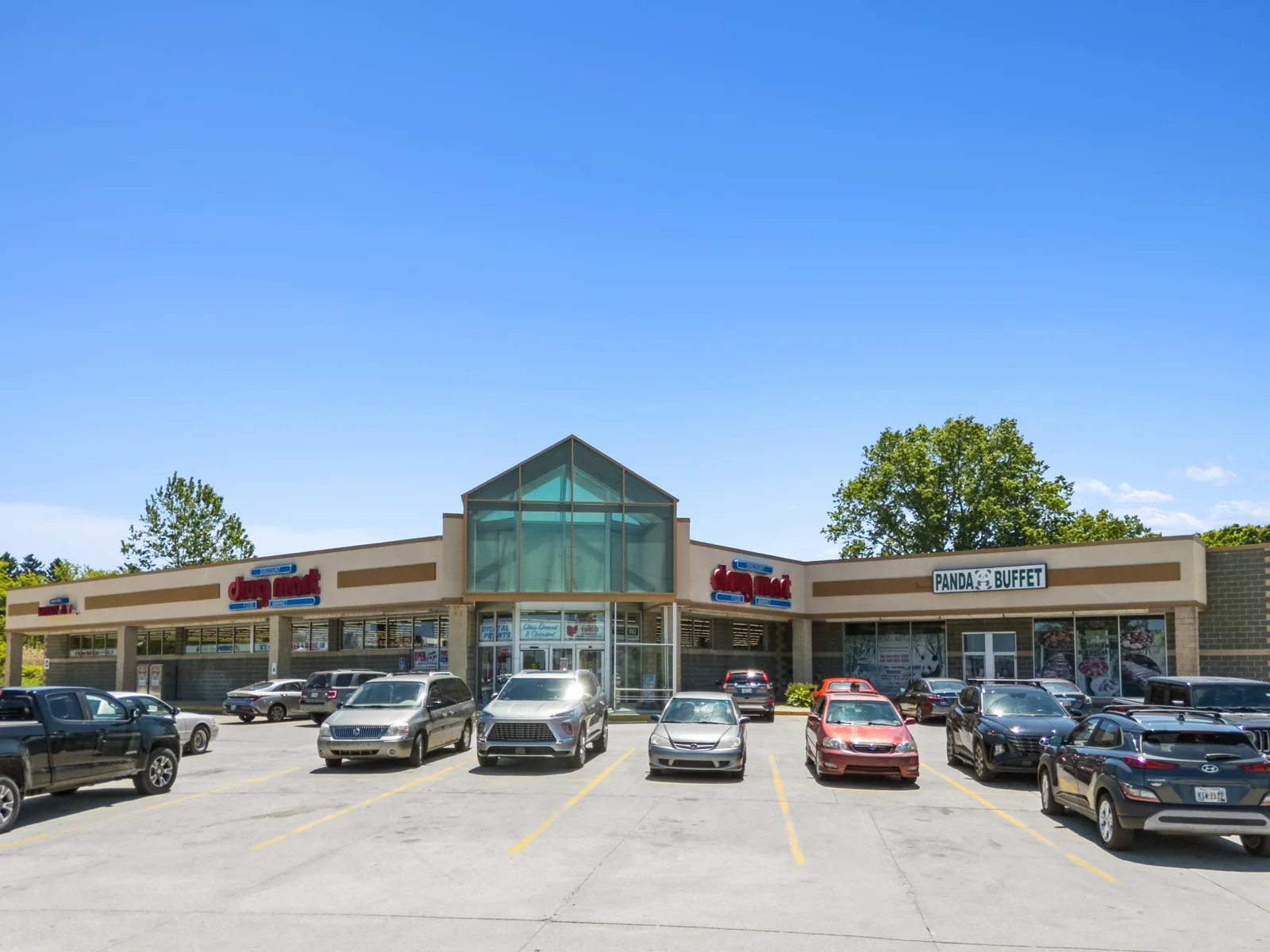 Net Leased, Multi-Tenant Retail Investment — Sale in Ashtabula, OH, photo 5 of 8
