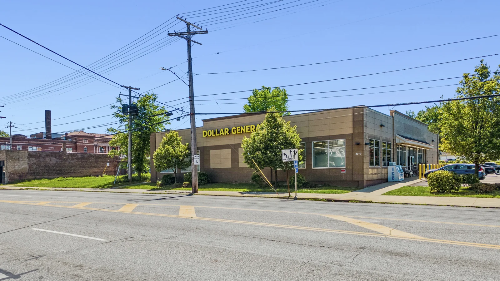 Dollar General (NN) Investment Property — Sale in Cleveland Heights, OH, photo 3 of 6