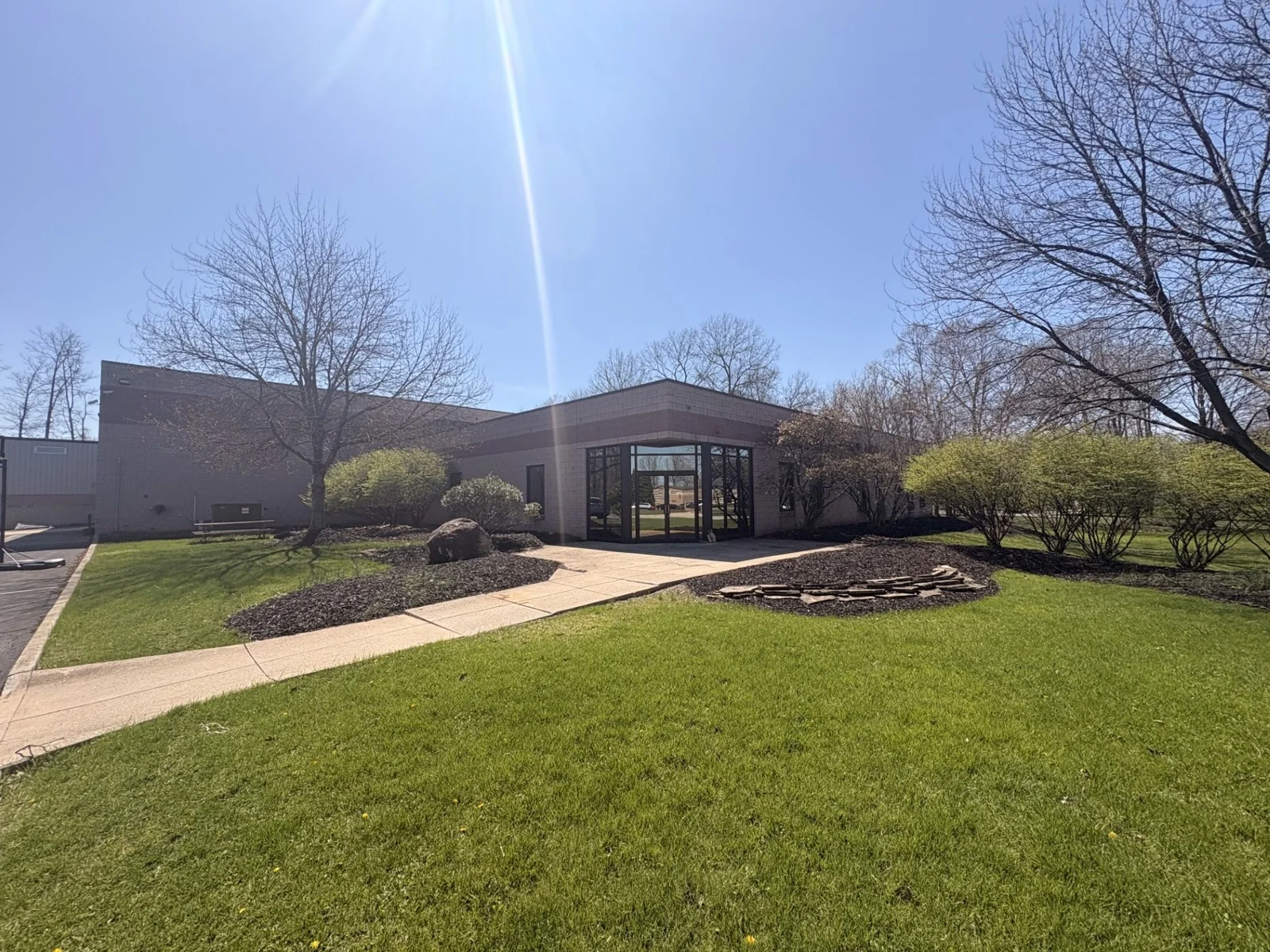 Industrial in Strongsville, OH — Sale in Strongsville, OH, photo 1 of 7