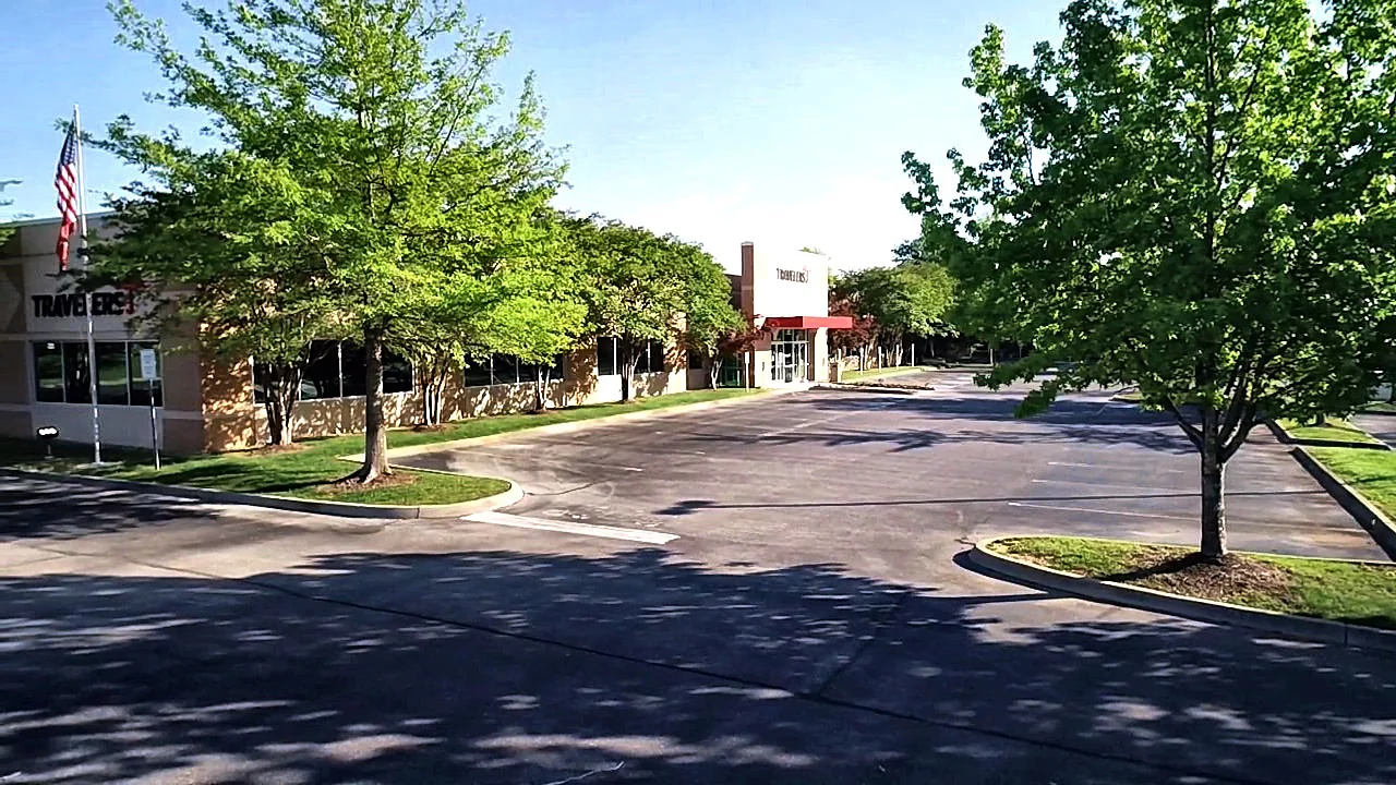Office in Knoxville, TN — Sale in Knoxville, TN, photo 3 of 5