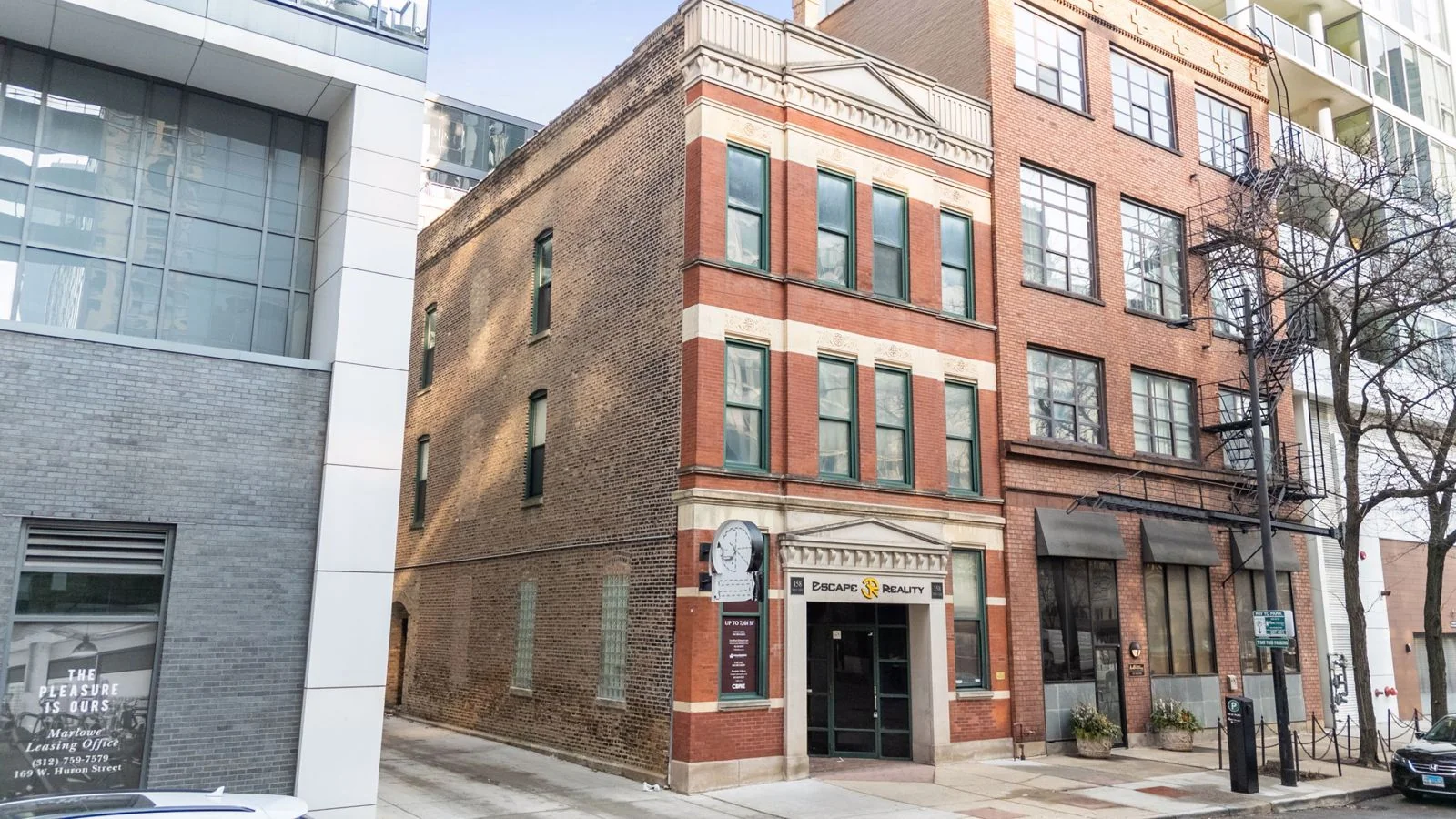 158 West Erie Street — Sale in Chicago, IL, photo 1 of 8