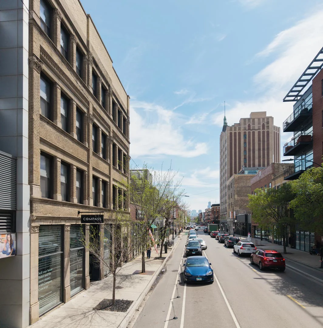 Offices at — Sale in Chicago, IL, photo 3 of 7