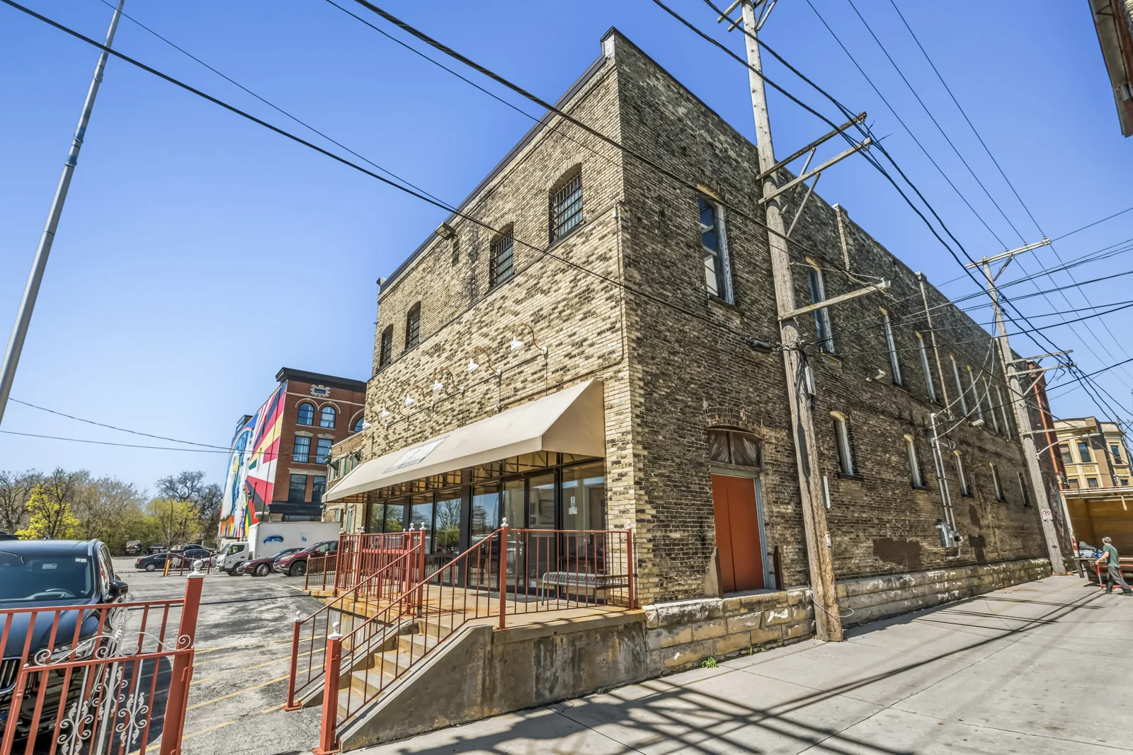 511 & 523 W National Ave — Sale in Milwaukee, WI, photo 7 of 7