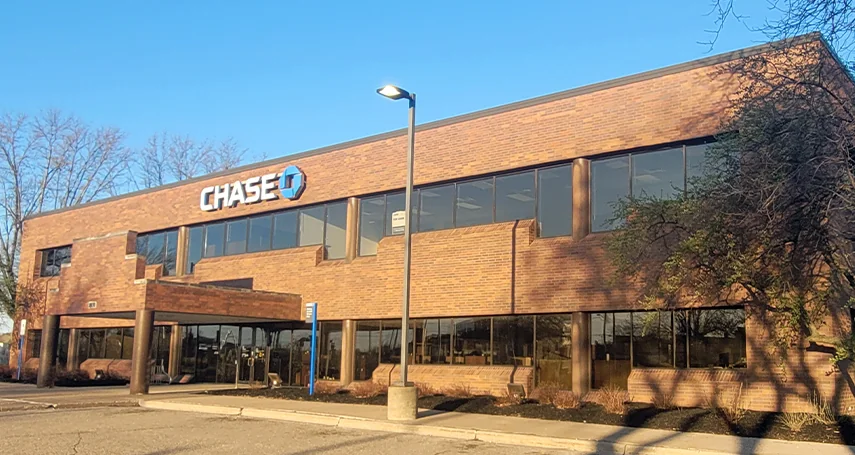 Chase Bank — Sale in Stevens Point, WI, photo 2 of 4
