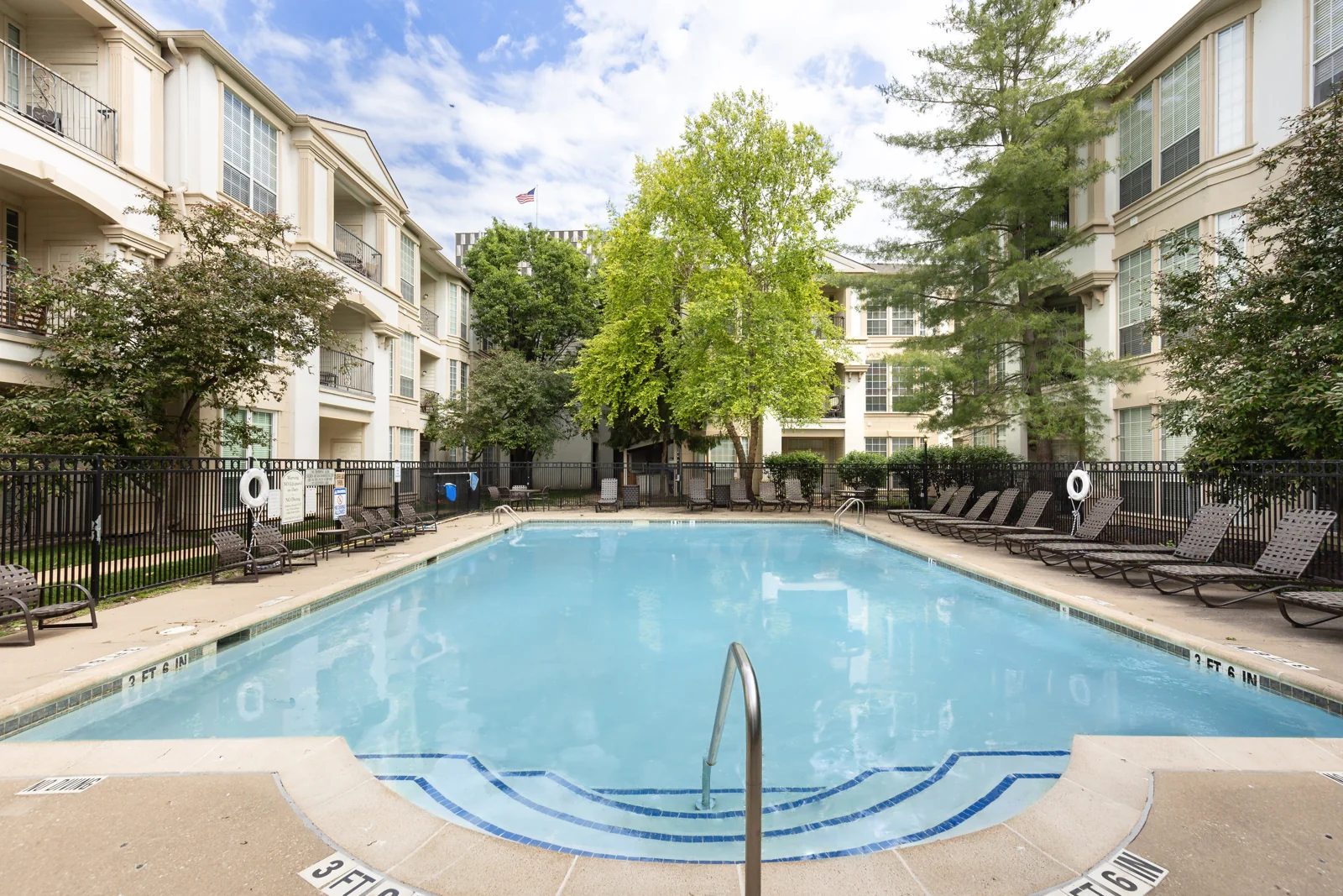 Villas at Brentwood — Sale in St. Louis, MO, photo 1 of 8