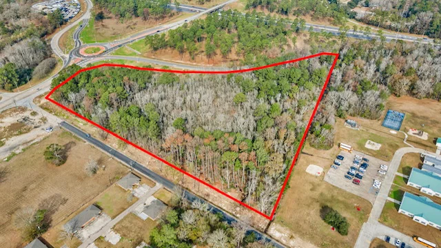 ±10.5 Acres with Interstate Visibility for Sale — Sale in Walker, LA, photo 2 of 4