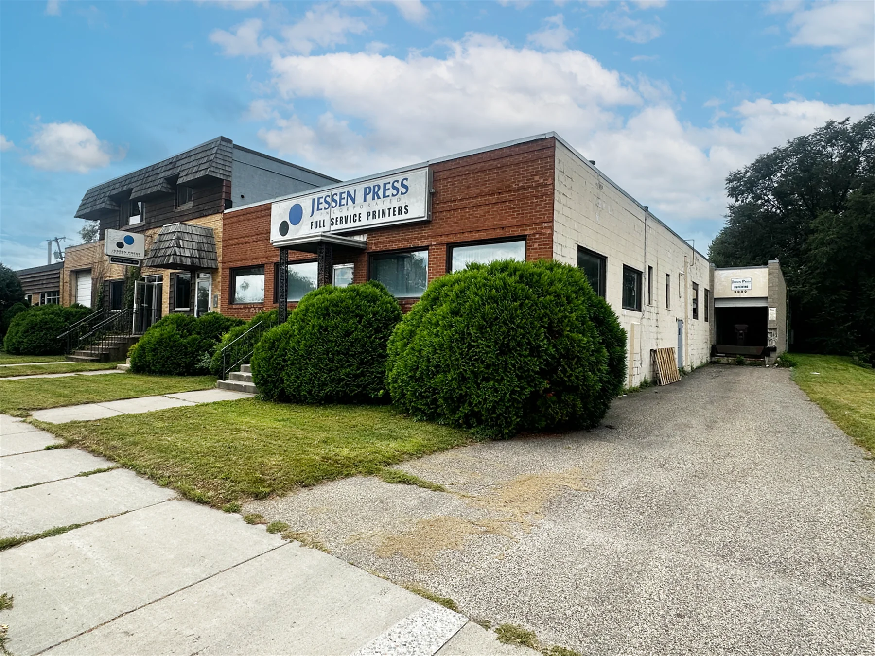 FlexIndustrial in Minneapolis, MN — Sale in Minneapolis, MN, photo 2 of 3