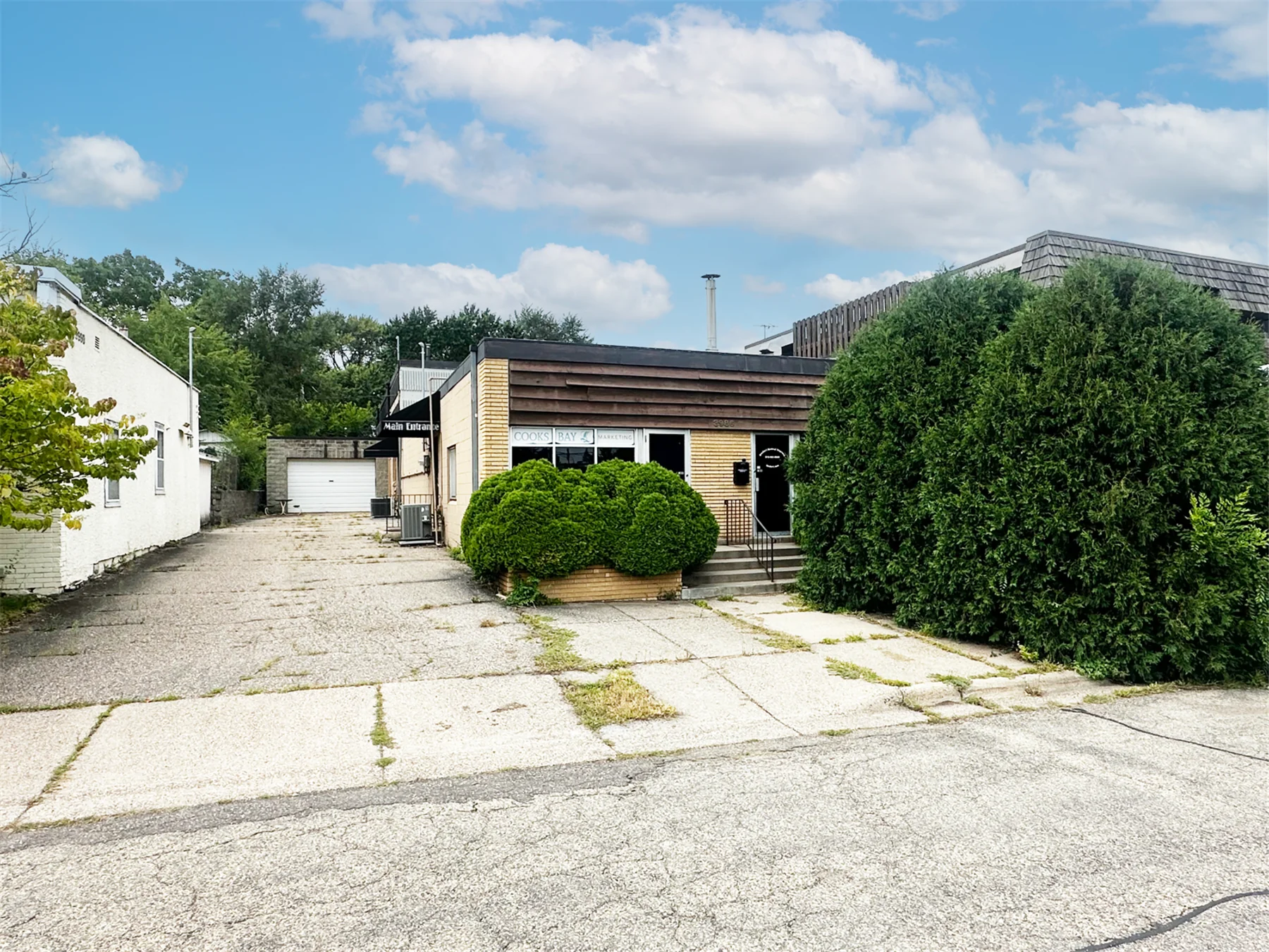 FlexIndustrial in St. Louis Park, MN — Sale in St. Louis Park, MN, photo 1 of 2