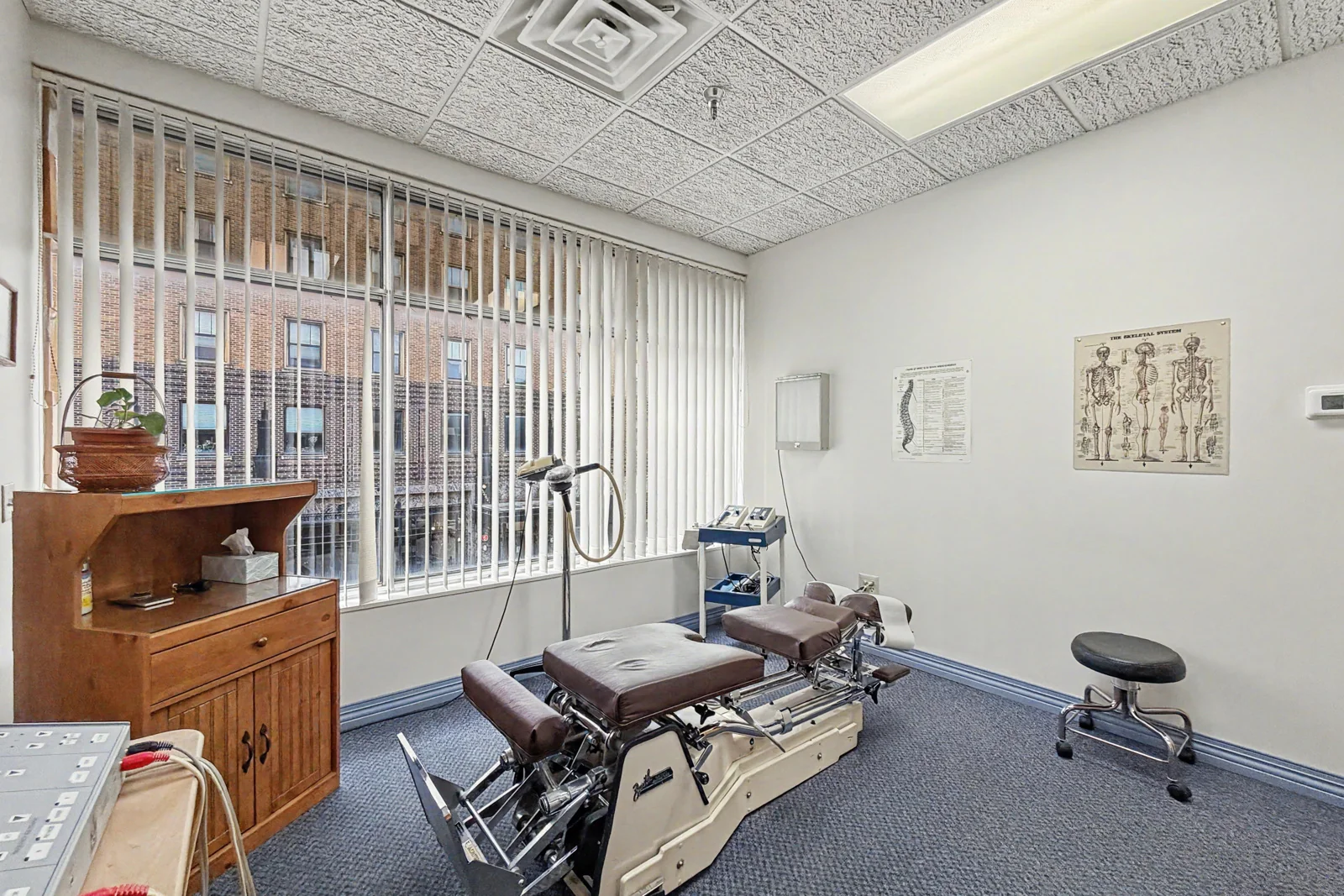 The Plaza - 300 Walnut Street — Sale in Des Moines, IA, photo 2 of 6