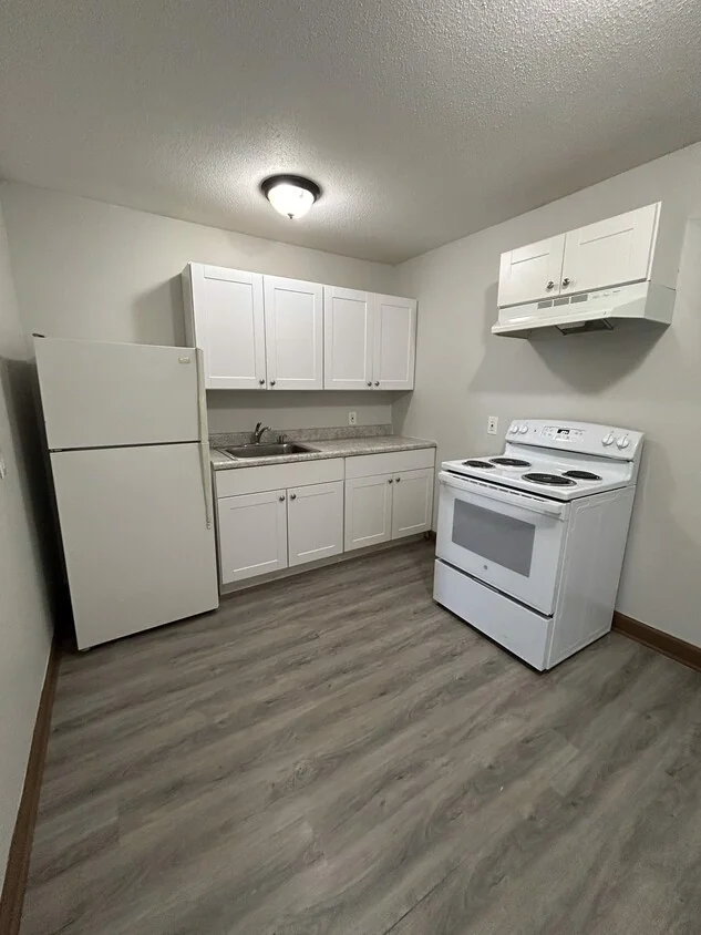Clarkson Apartments — Sale in Des Moines, IA, photo 7 of 8