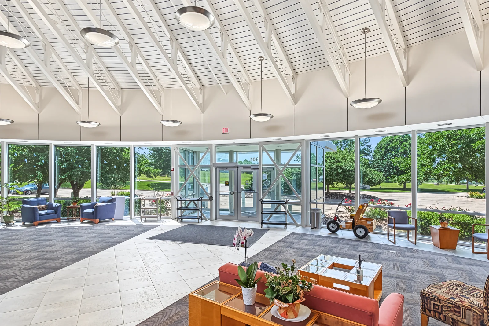 Office in Des Moines, IA — Sale in Des Moines, IA, photo 5 of 7