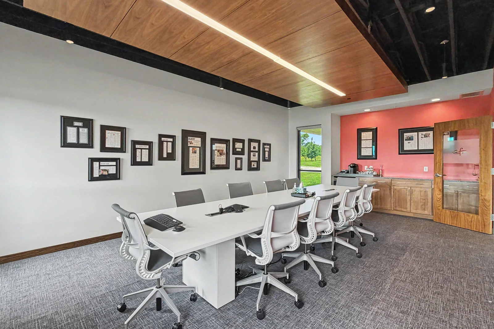 Johnston Class A Office — Sale in Johnston, IA, photo 3 of 5