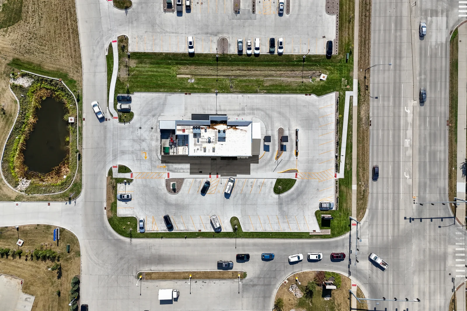 Single-Tenant QSR Investment | Slim Chickens — Sale in Waukee, IA, photo 5 of 5