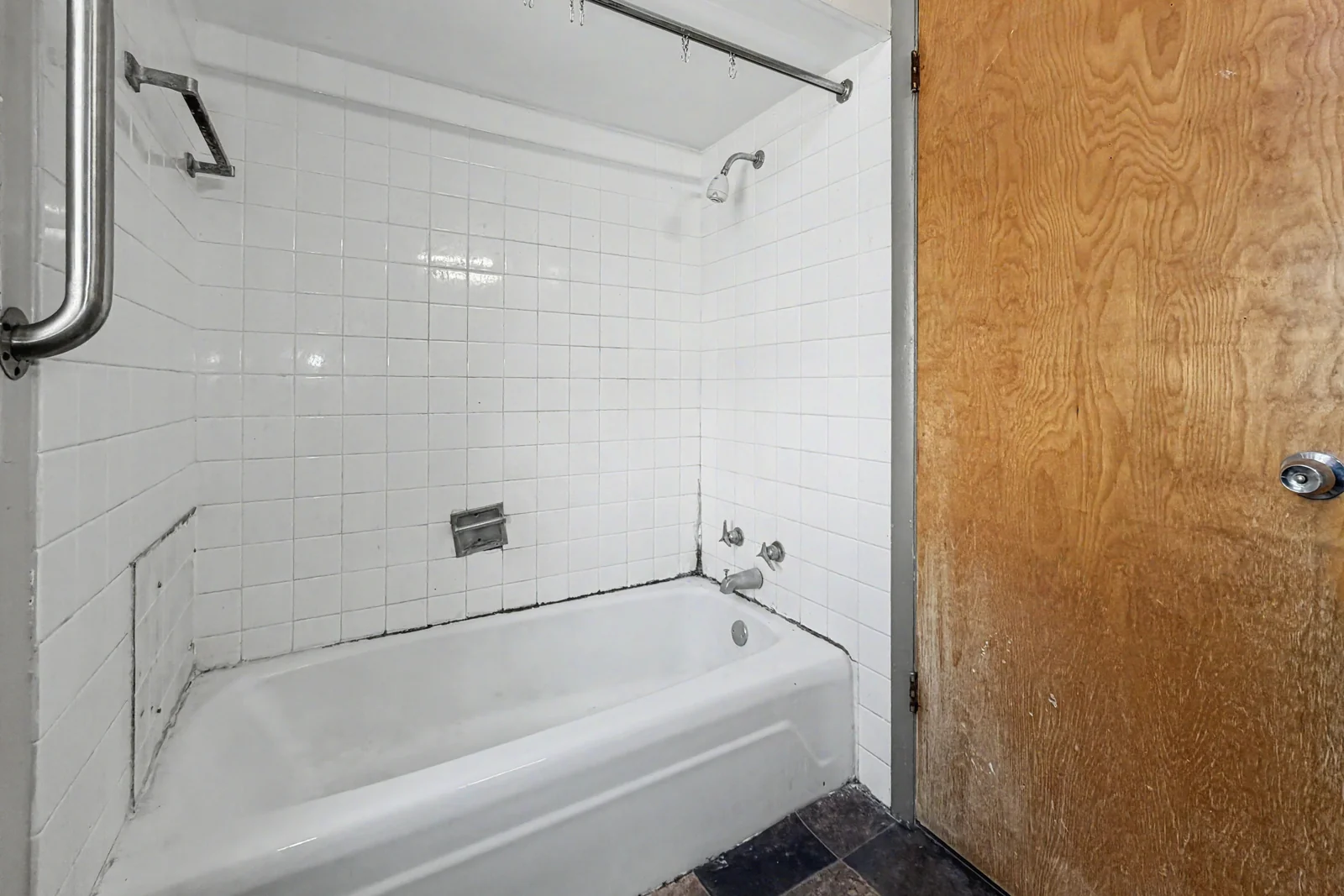 106 North Apartments — Sale in Fort Dodge, IA, photo 8 of 8