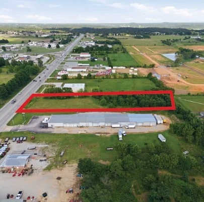 3930 U.S. 412 HWY — Sale in Siloam Springs, AR, photo 2 of 4