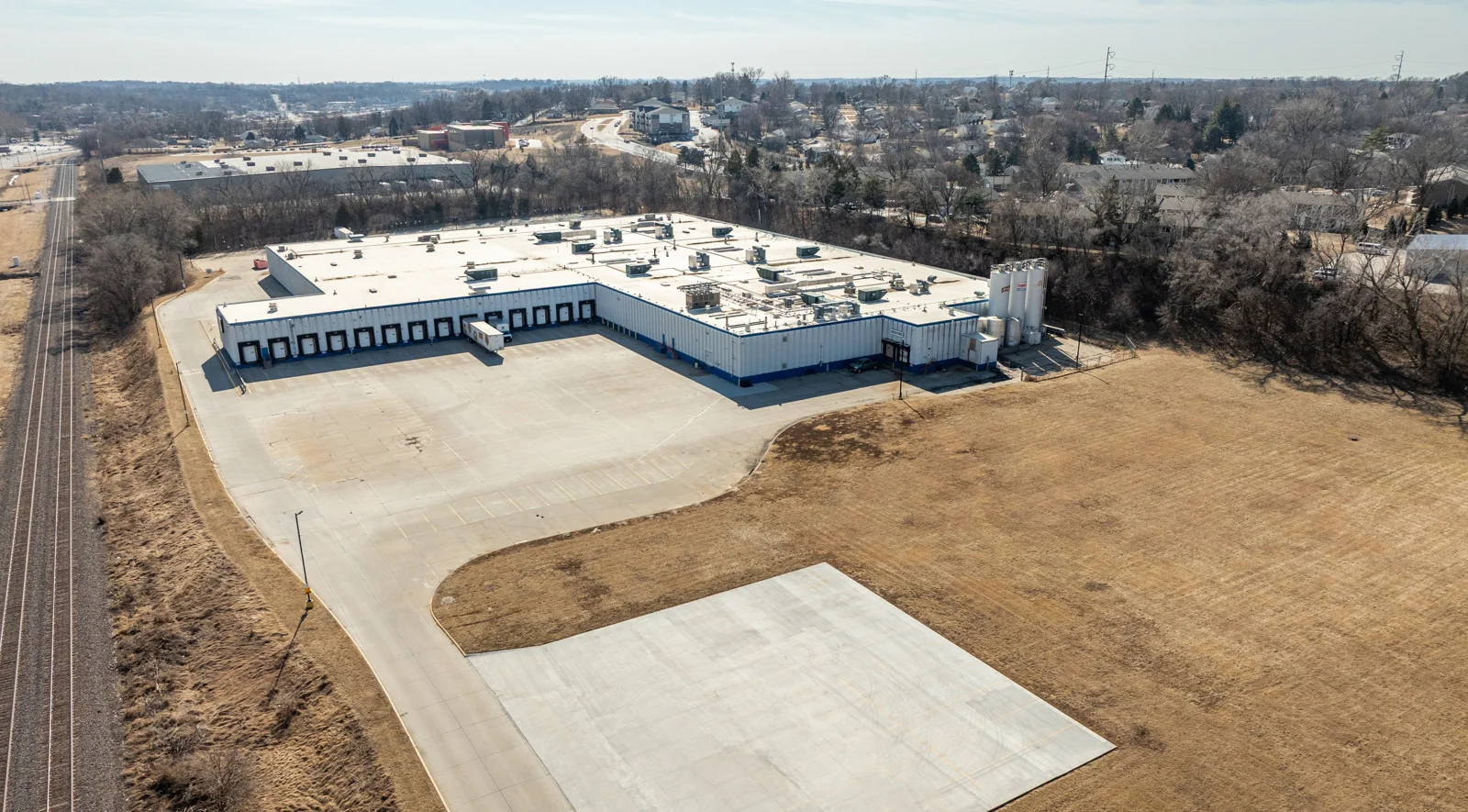 Former Industrial Bakery Facility in Bellevue — Sale in Bellevue, NE, photo 3 of 8