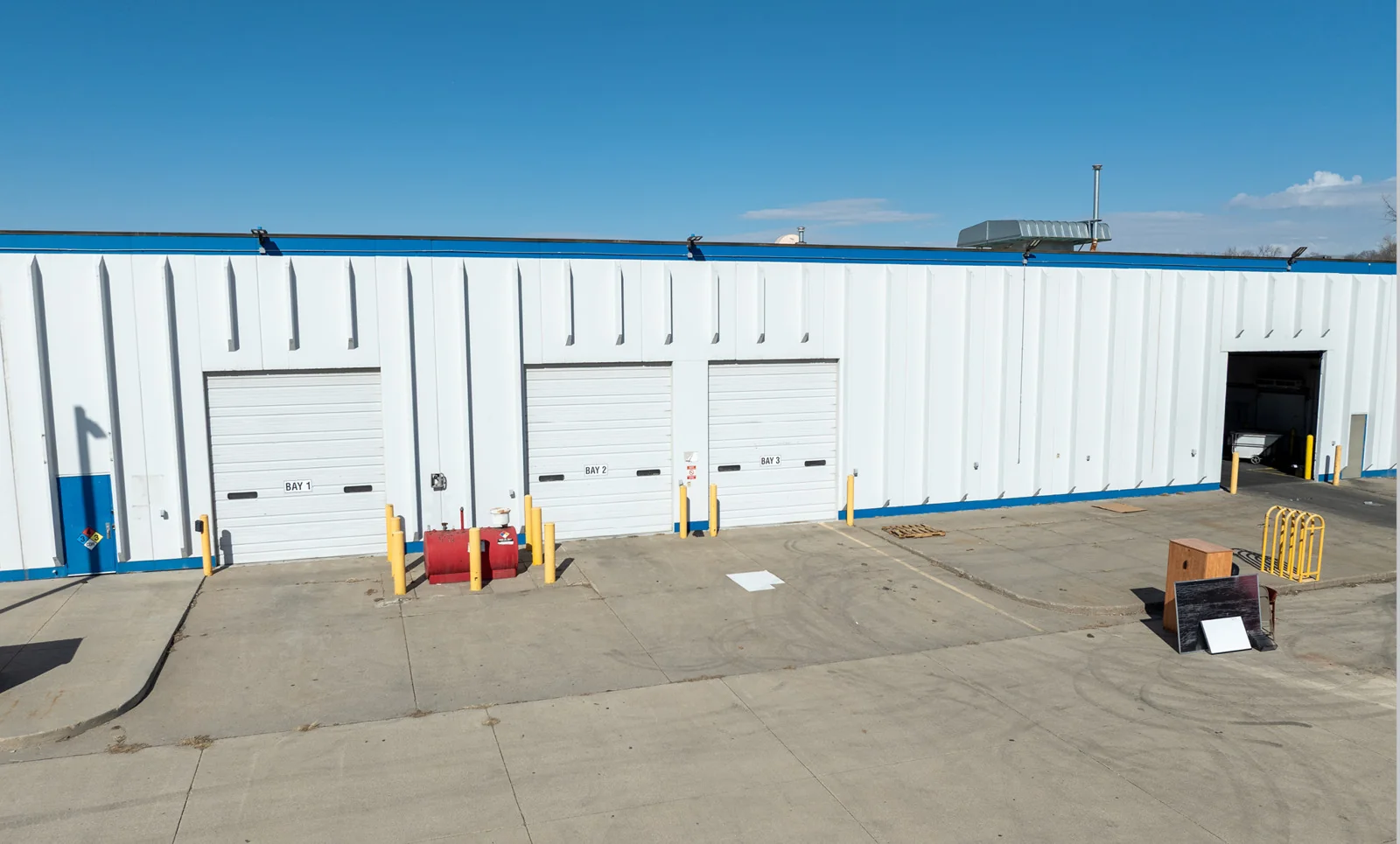 Former Industrial Bakery Facility in Bellevue — Sale in Bellevue, NE, photo 7 of 8