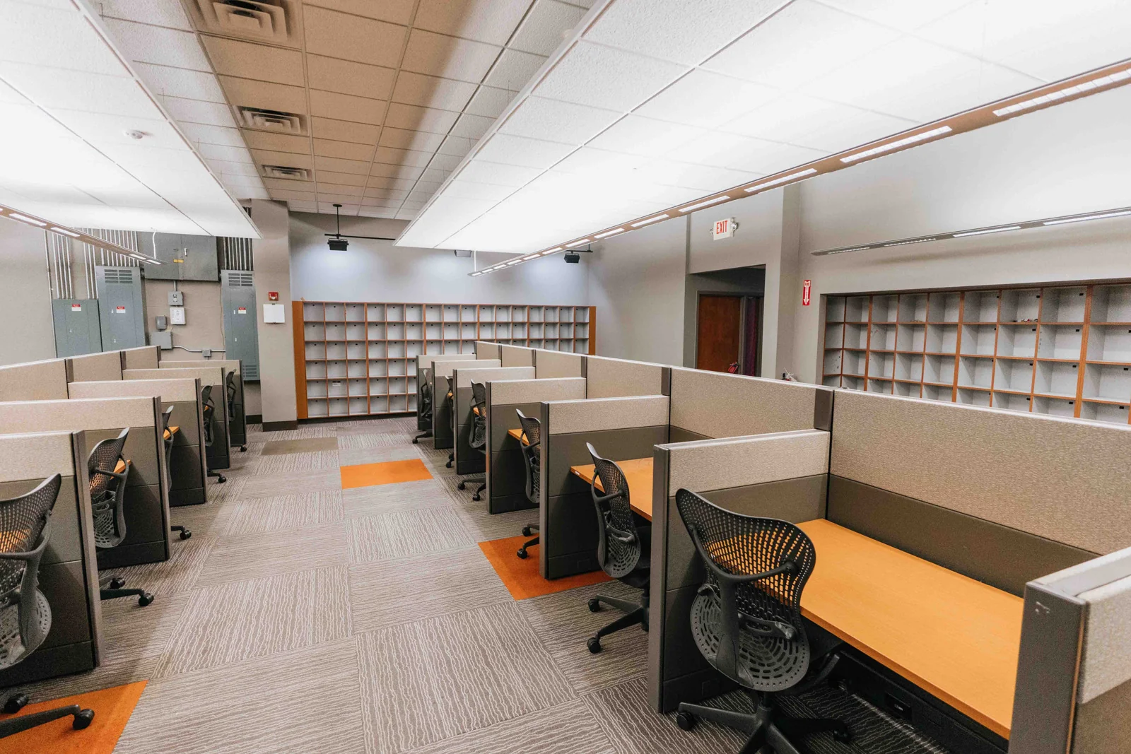 Office/Flex Building — Sale in Omaha, NE, photo 8 of 8