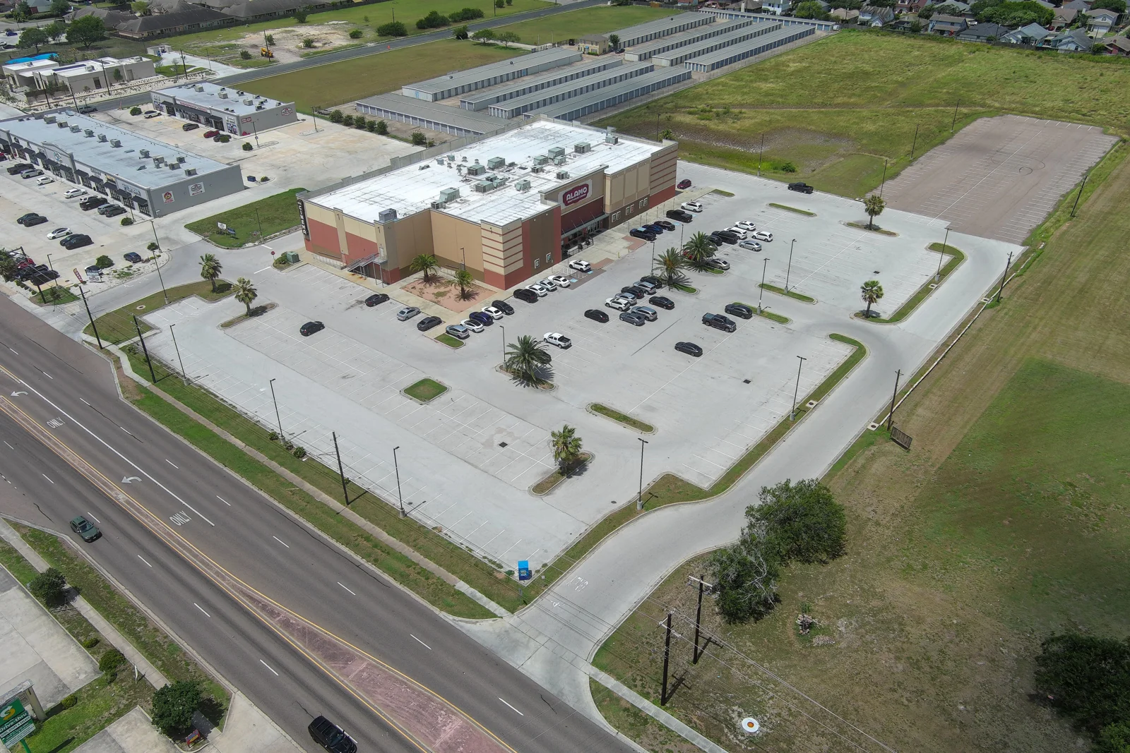 Alamo Drafthouse Cinema - Corpus Christi — Sale in Corpus Christi, TX, photo 6 of 6