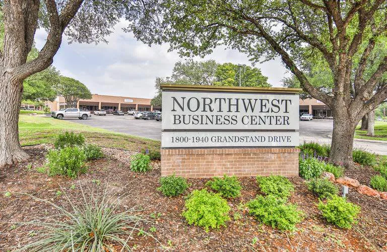 Northwest Business Center — Sale in San Antonio, TX, photo 2 of 7