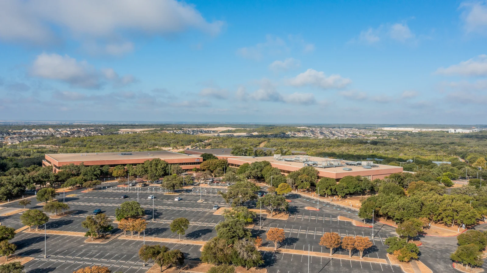 100 Citibank — Sale in San Antonio, TX, photo 6 of 8