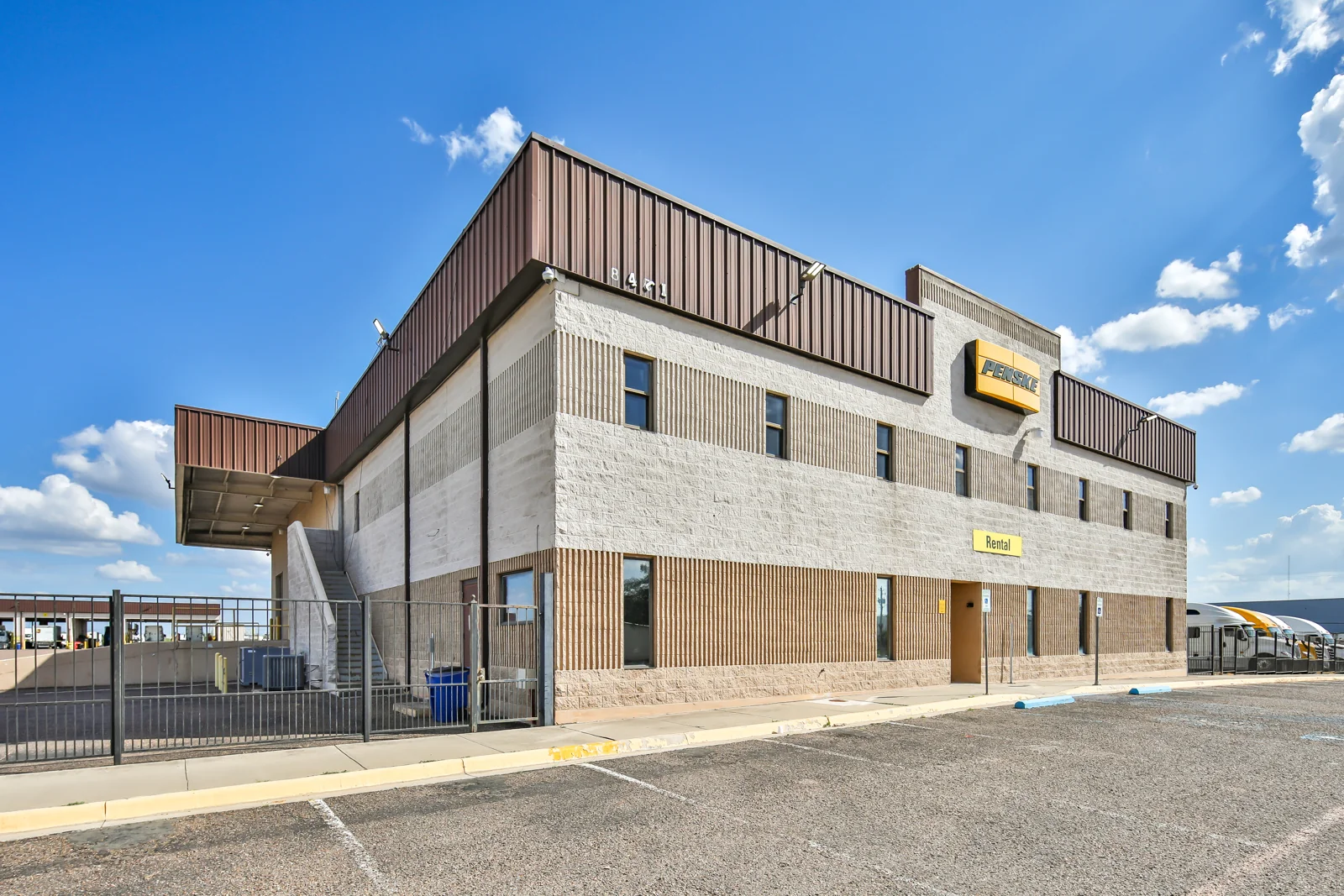 8401 Killam — Lease in Laredo, TX, photo 1 of 1