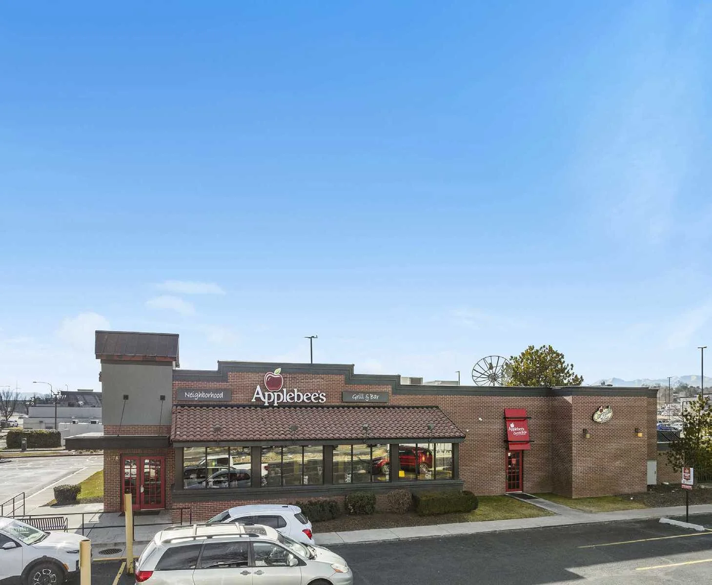 Applebee's Cheyenne — Sale in Cheyenne, WY, photo 2 of 7