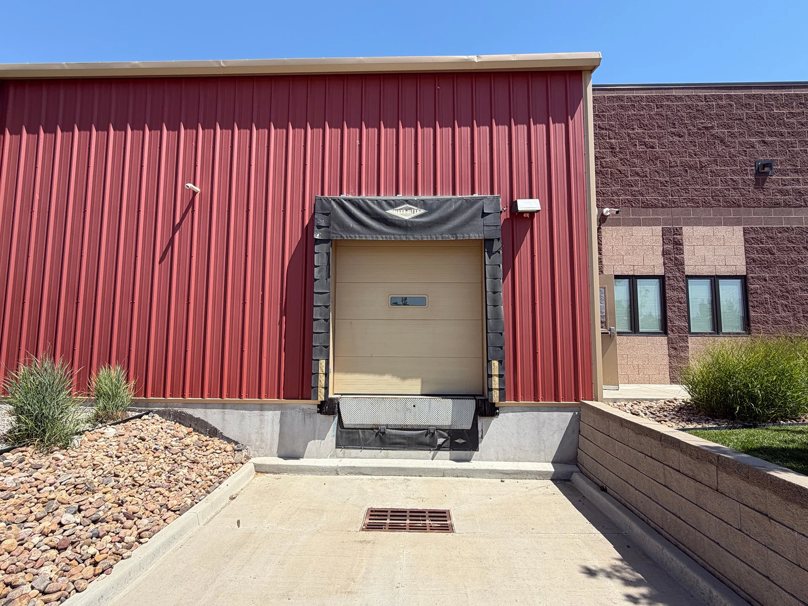 Warehouse/Office — Sale in Greeley, CO, photo 4 of 8