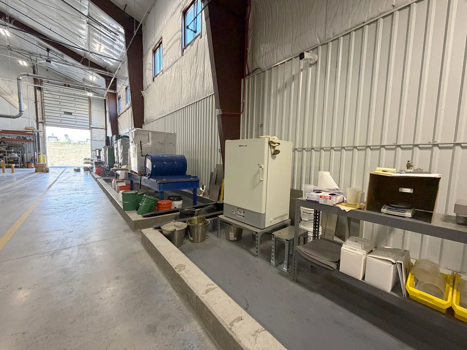 Warehouse/Office — Sale in Greeley, CO, photo 7 of 8