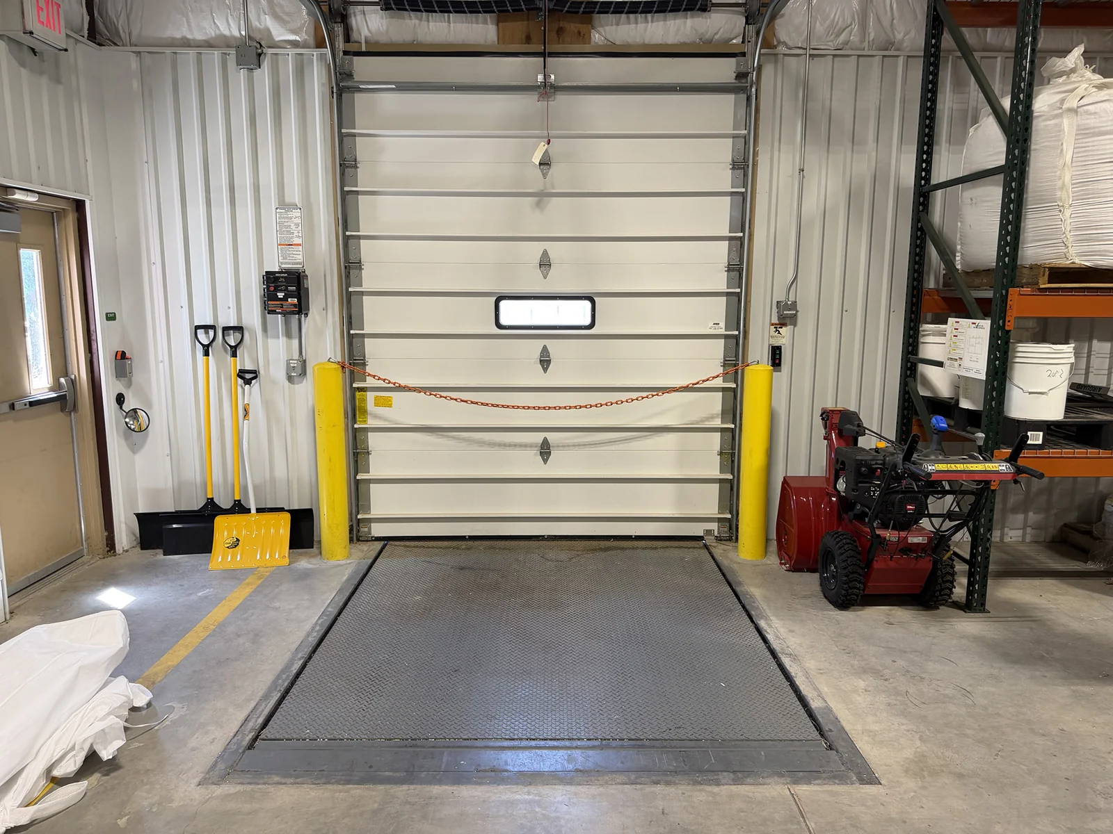 Warehouse/Office — Sale in Greeley, CO, photo 8 of 8