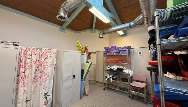Office in Colorado Springs, CO — Sale in Colorado Springs, CO, photo 2 of 8