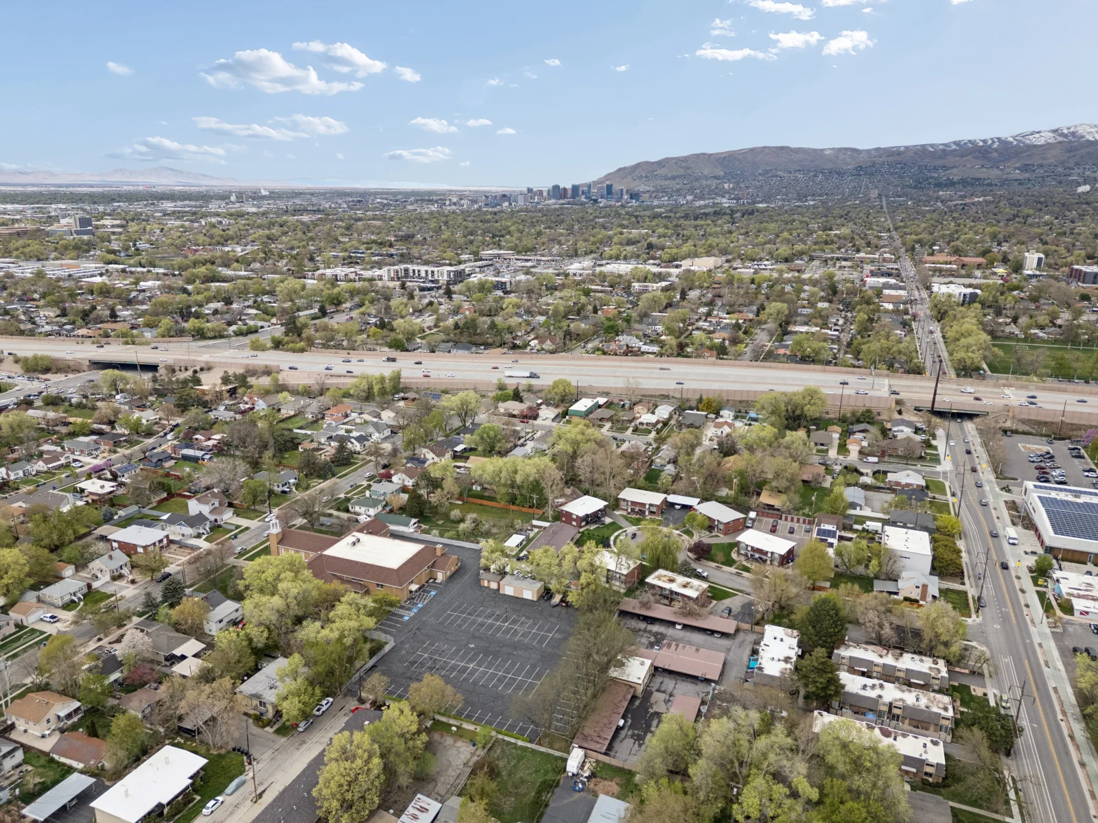 2465 S 800 E — Sale in Salt Lake City, UT, photo 3 of 6