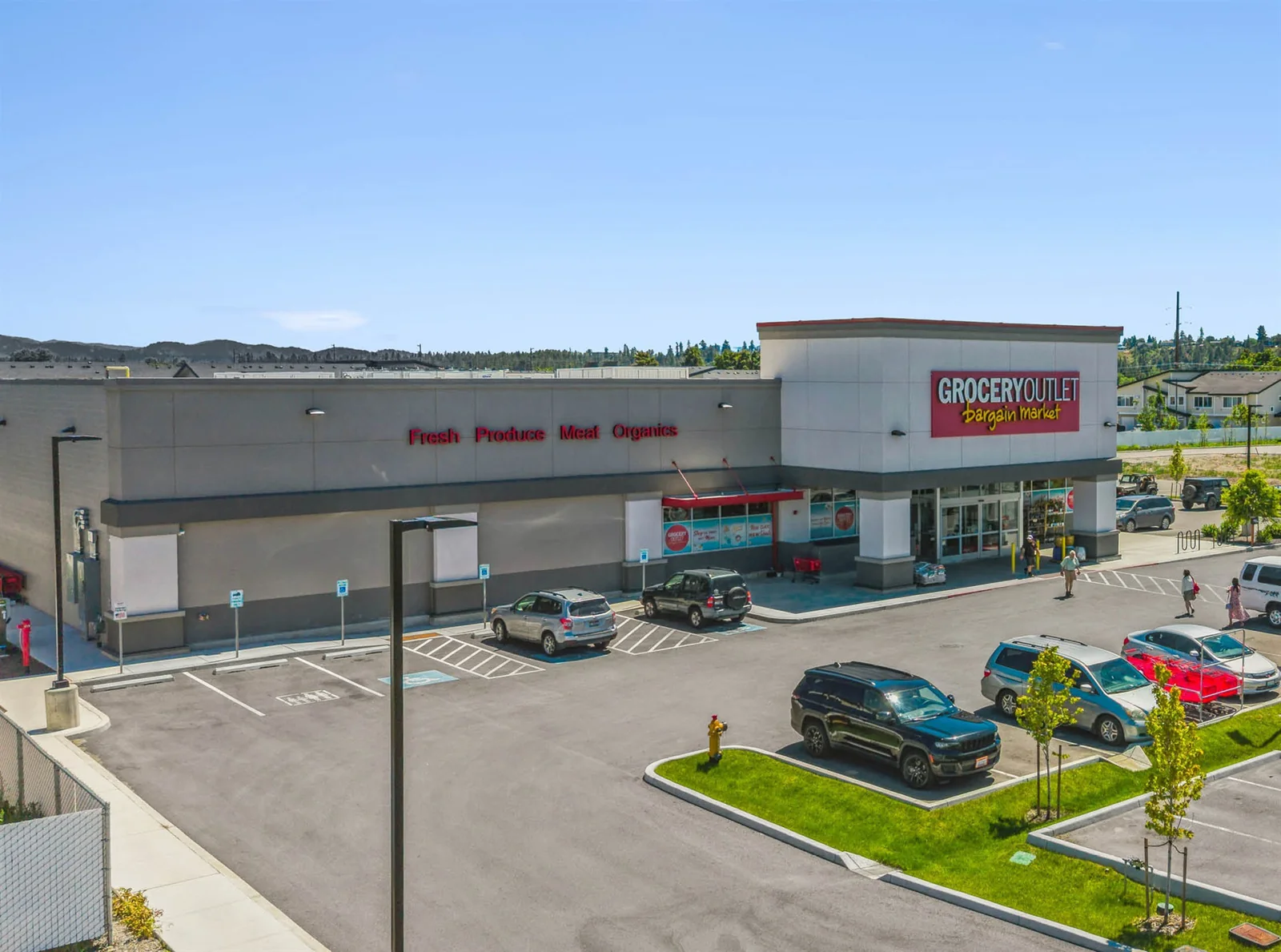 Grocery Outlet | Post Falls (Coeur d’Alene MSA), ID — Sale in Post Falls, ID, photo 3 of 6