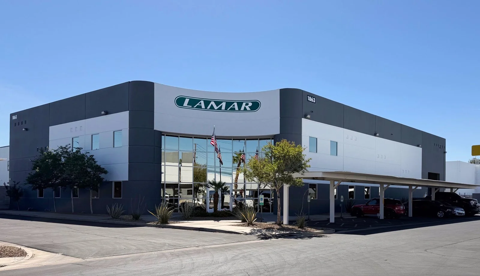 Spencer Airport Center — Sale in Las Vegas, NV, photo 1 of 1