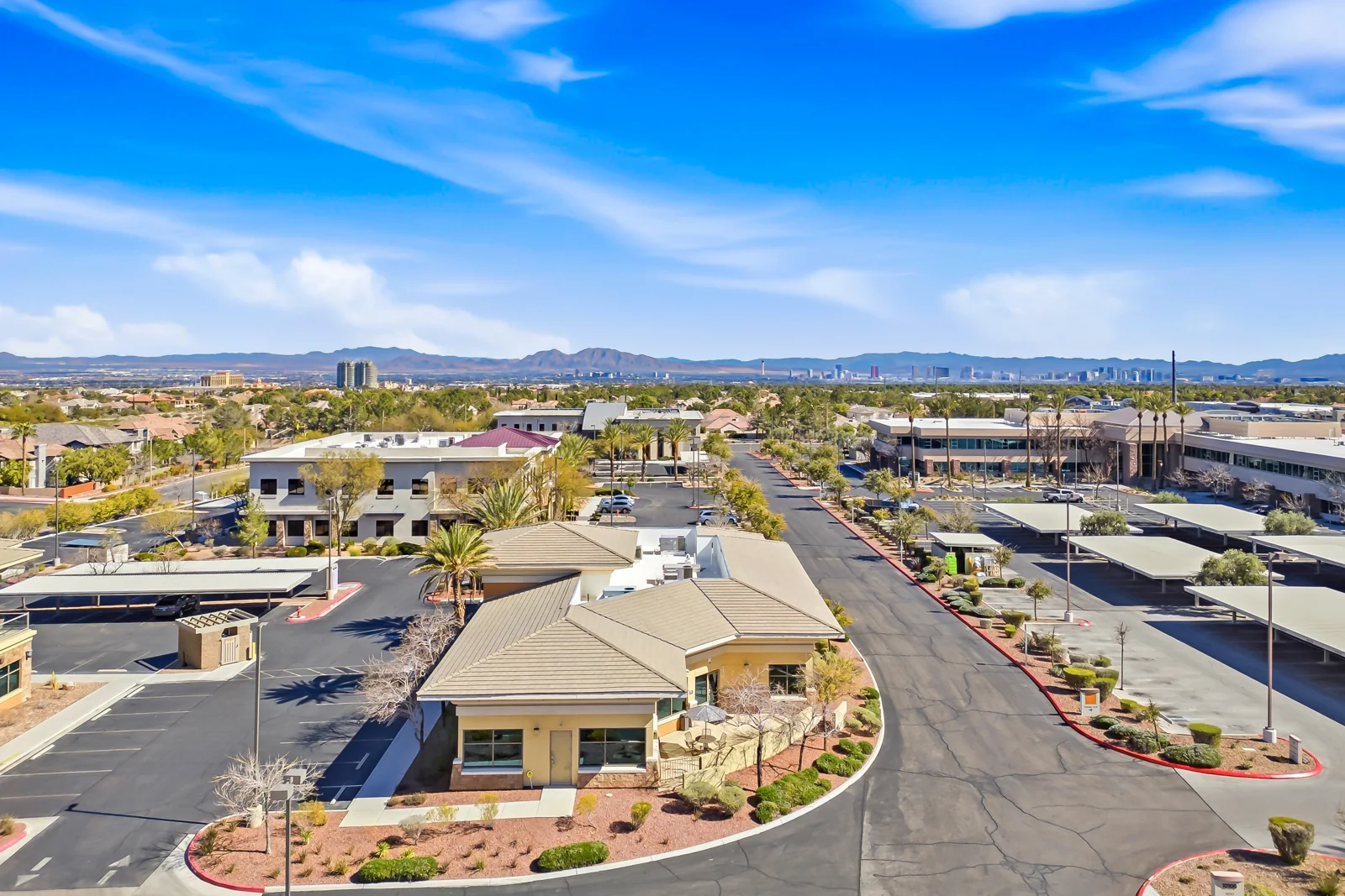 10151 W Park Run Drive — Sale in Las Vegas, NV, photo 5 of 8