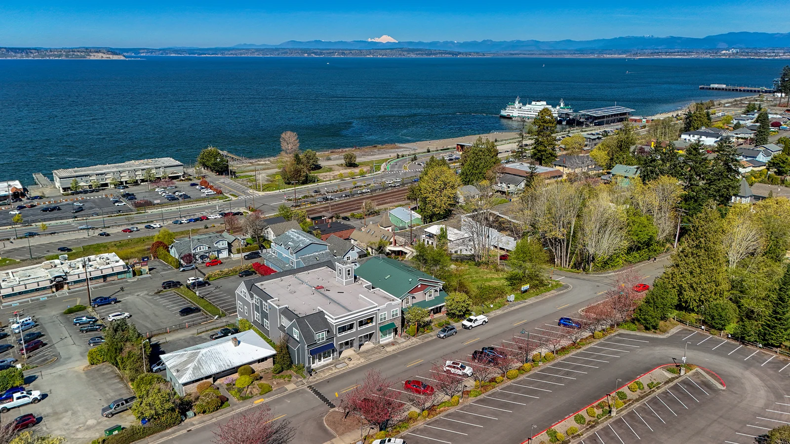 Old Town Mukilteo — Sale in Mukilteo, WA, photo 4 of 5
