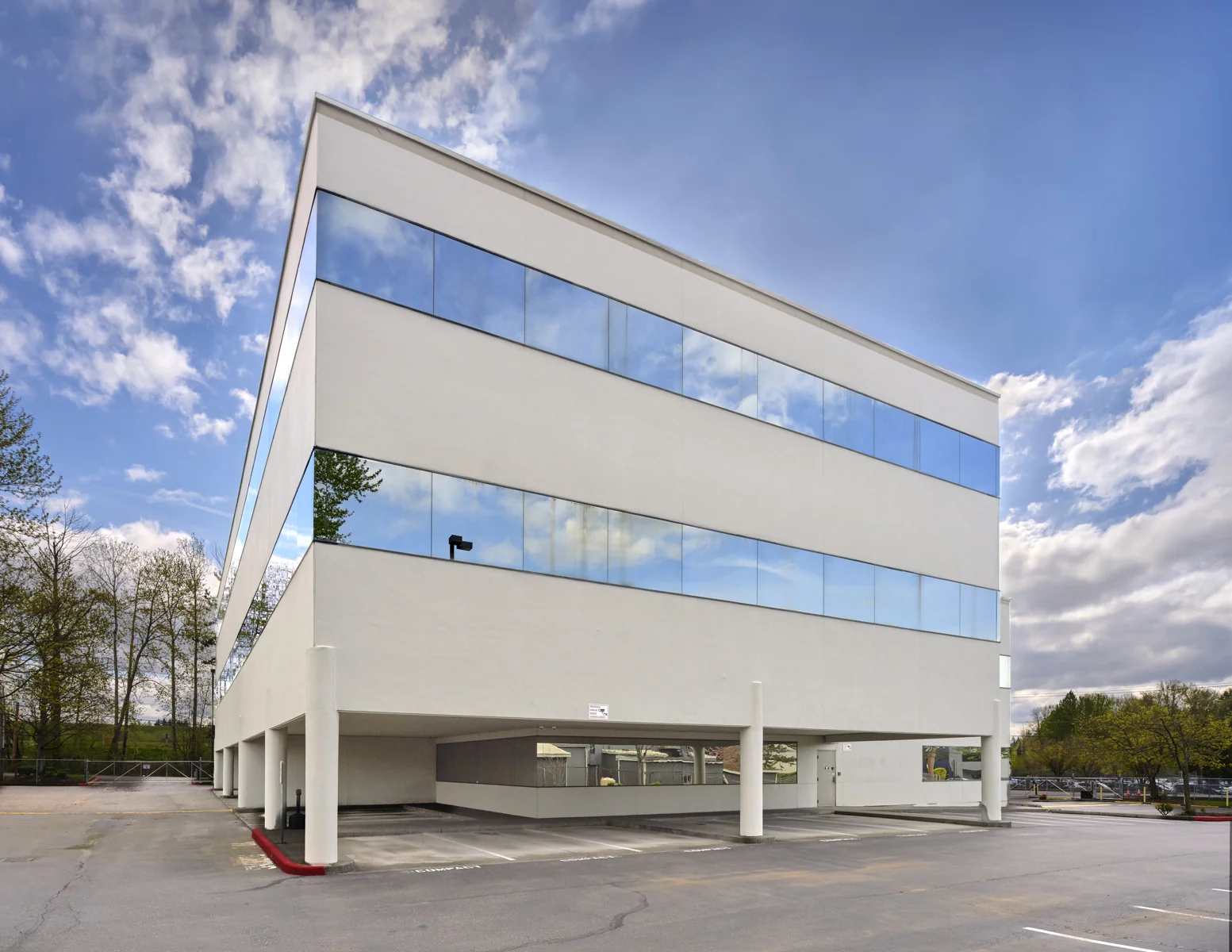 SeaTac Office-Flex Building — Sale in Seatac, WA, photo 6 of 7
