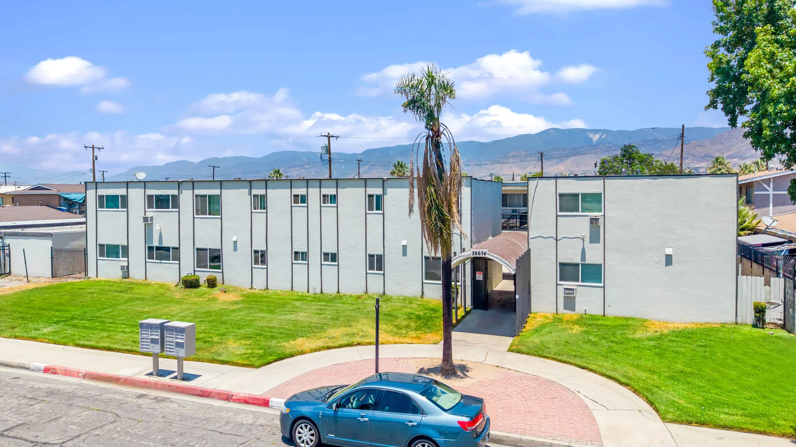 Multifamily in Highland, CA — Sale in Highland, CA, photo 2 of 8