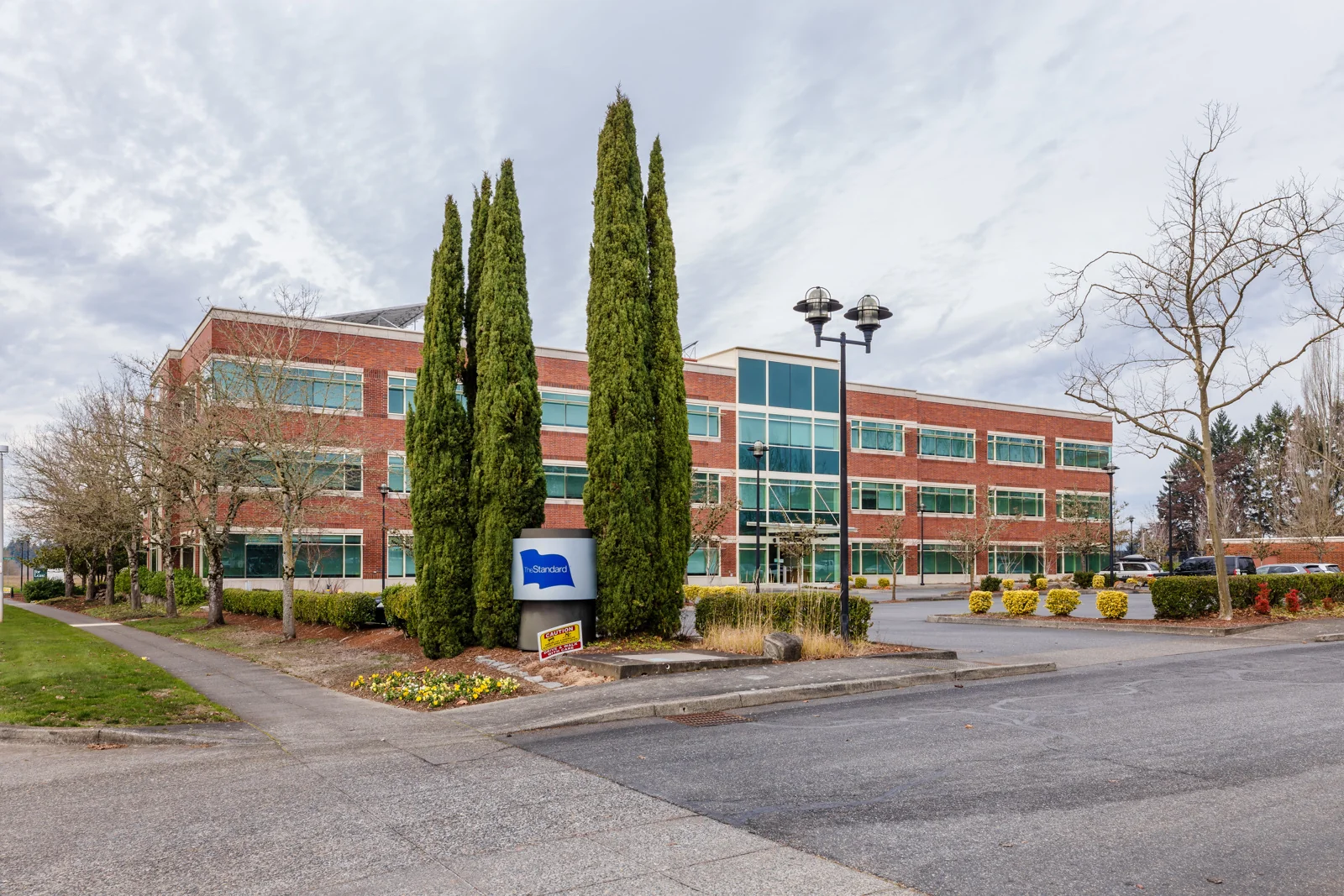 Tanasbourne Corporate Office — Sale in Hillsboro, OR, photo 2 of 6