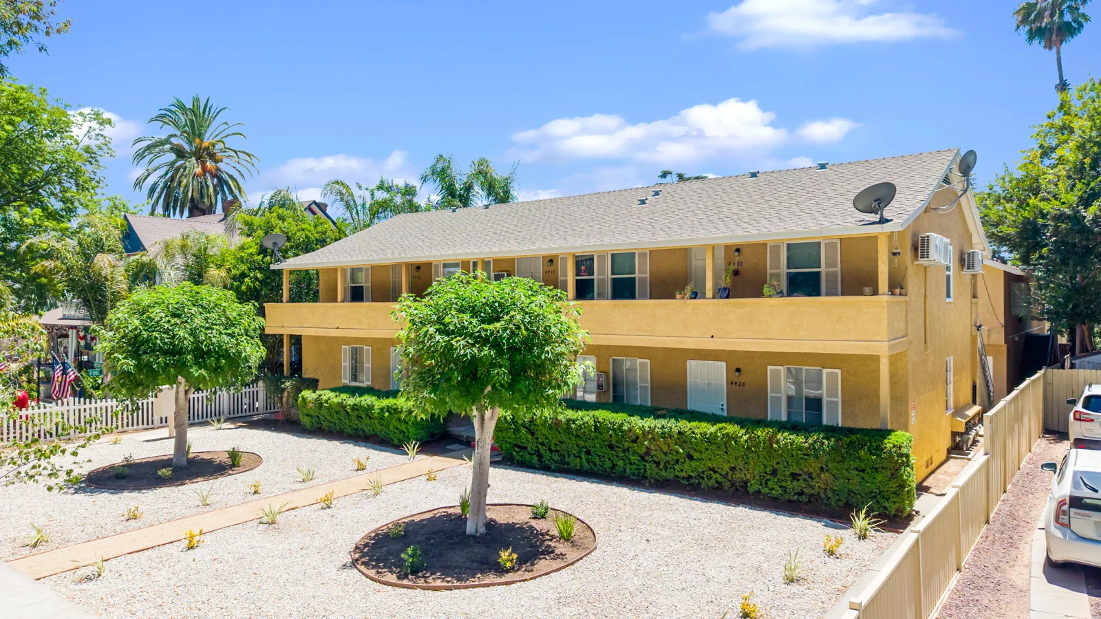 Multifamily in Riverside, CA — Sale in Riverside, CA, photo 2 of 8