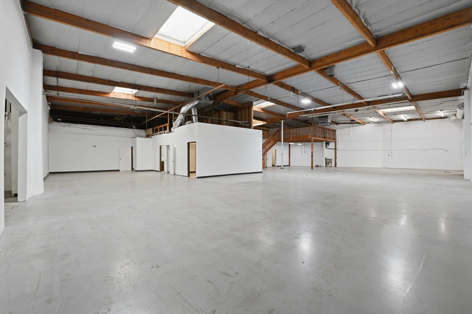Industrial in Escondido, CA — Sale in Escondido, CA, photo 7 of 8