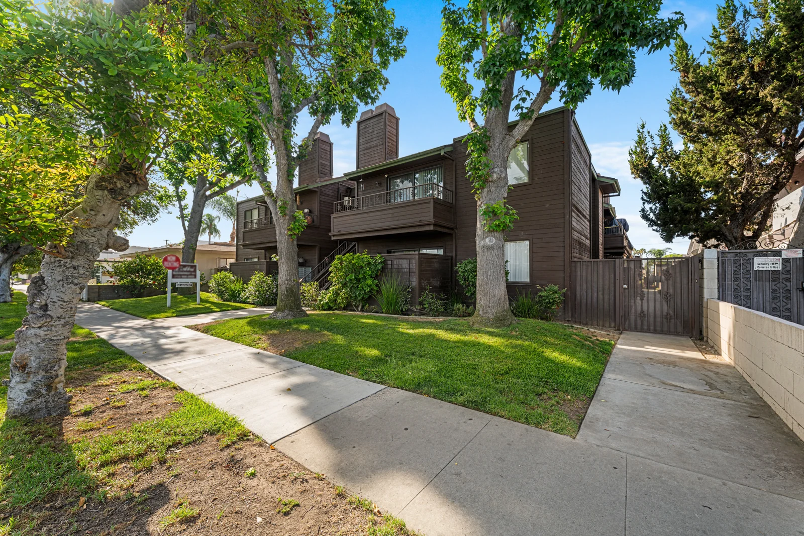 Rustic Woods Apartments — Sale in Anaheim, CA, photo 2 of 8