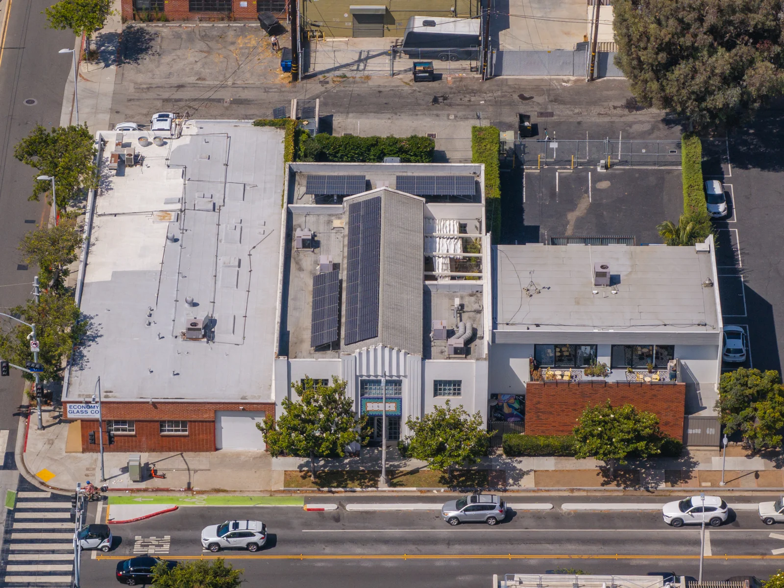 1556 17th Street — Sale in Santa Monica, CA, photo 8 of 8