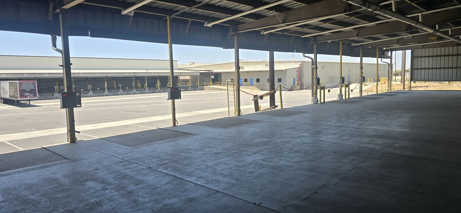 Industrial in Bakersfield, CA — Sale in Bakersfield, CA, photo 5 of 6