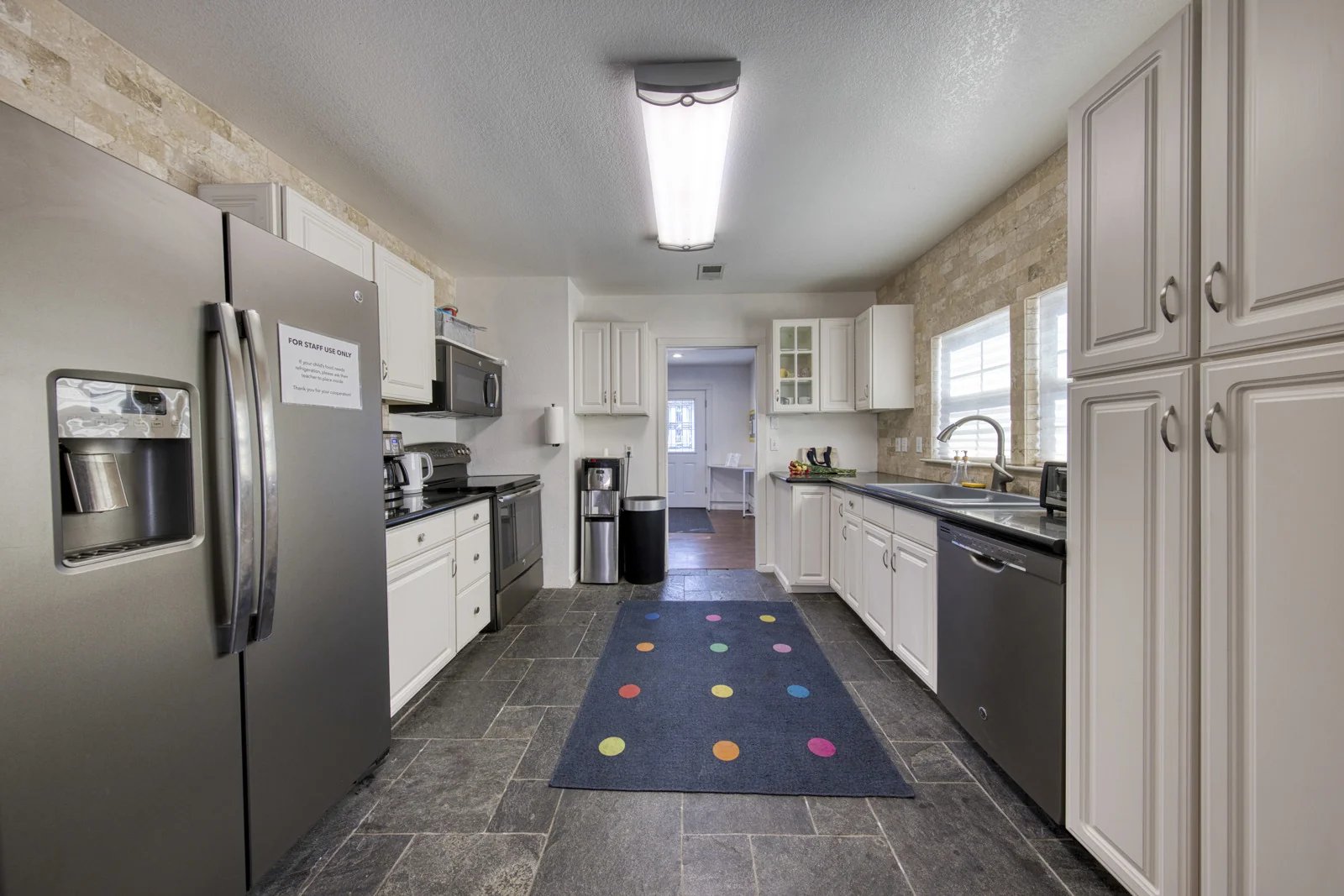 126 Grove Street — Sale in Roseville, CA, photo 4 of 7