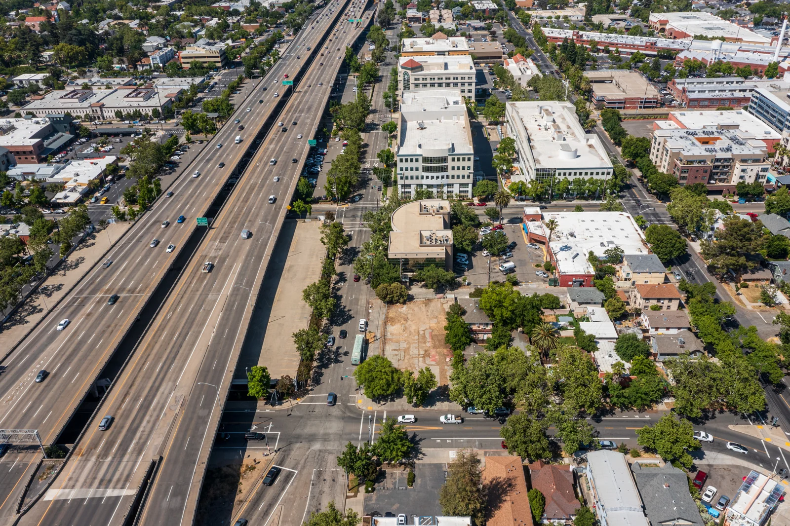 30th & T St Land in Midtown/East Sacramento — Sale in Sacramento, CA, photo 4 of 7