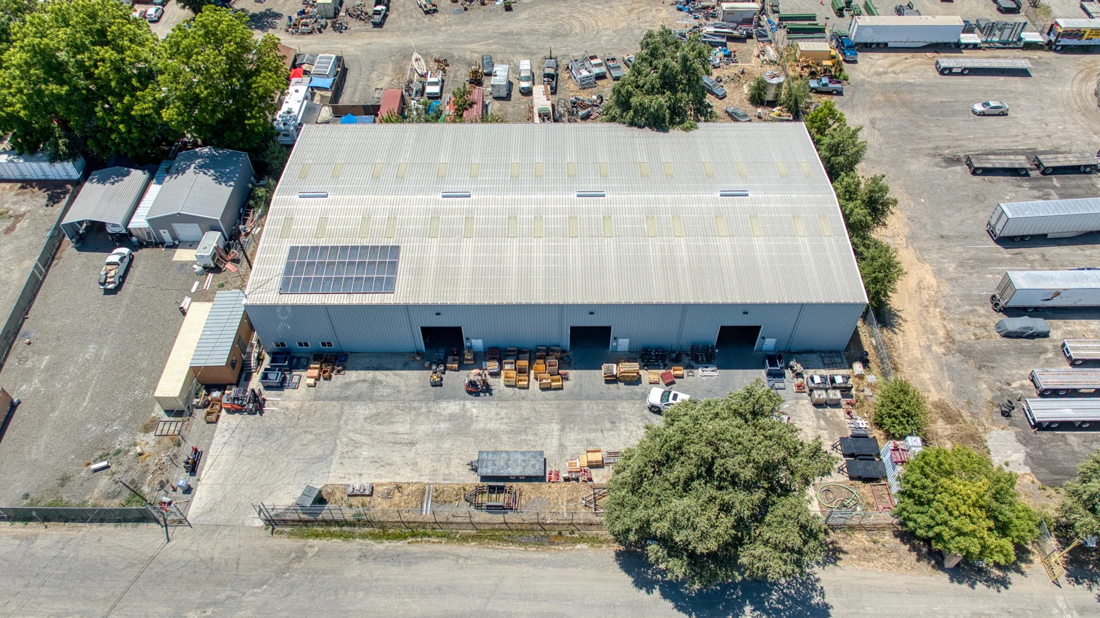 Industrial in Woodland, CA — Sale in Woodland, CA, photo 1 of 2
