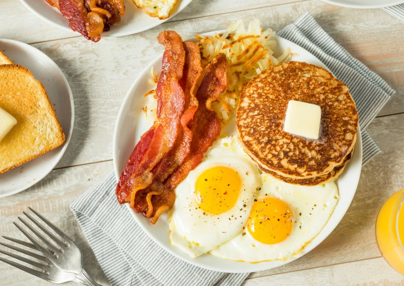 Established Breakfast & Lunch Restaurant – Palm Beach… — Sale in Palm Beach, FL, photo 1 of 1
