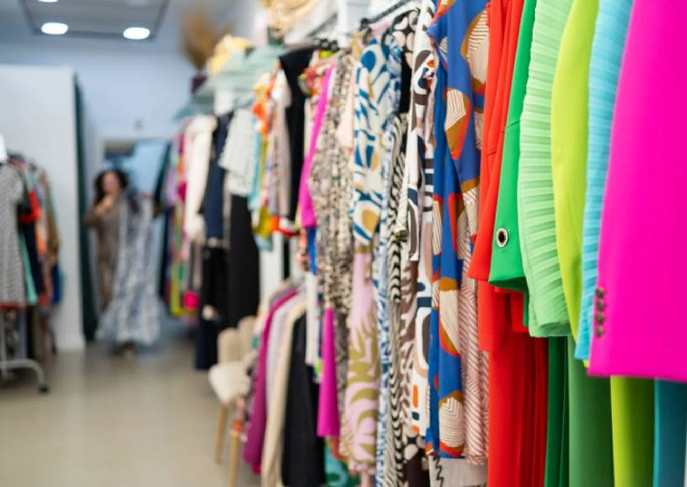 N2251 Hamilton County Women's Clothing Boutique — Sale in Indianapolis, IN, photo 1 of 1