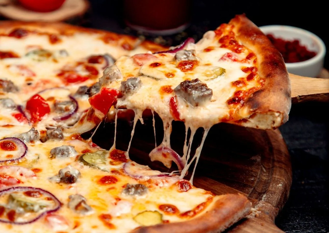Turn-key pizza franchise location in a busy Grand Rapids-area trade zone — business for sale in Grand Rapids, MI